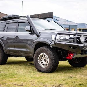 Toro Bull Bar, Suitable for Toyota Land Cruiser 200 Series, 2015-2021