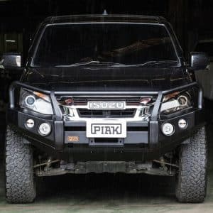 Premium Loop Bar with Black Protection Plate for Isuzu D-Max (6/2012 to 10/2016)