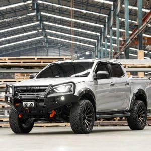 Elite Loop Bar (Orange Recovery Points & Black Bash Plate) for Isuzu D-Max (7/2020 to 10/2023)