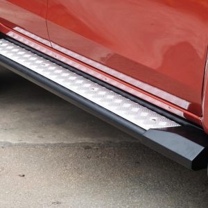 Side Step (Roadrunner, Silver) for Mitsubishi Triton MR (11/2018 to 11/2023)