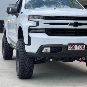 ORI Electric Steps Chevy Silverado 1500 LTZ & Trailboss 2019-2022