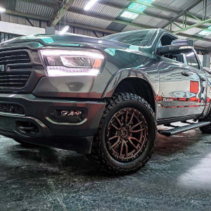 ORI Rectractable Side Step DT RAM 1500 Laramie TRX